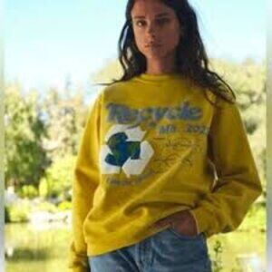 NWT - Madhappy - Love Our Mother / Recycle Sweatshirt, XL
